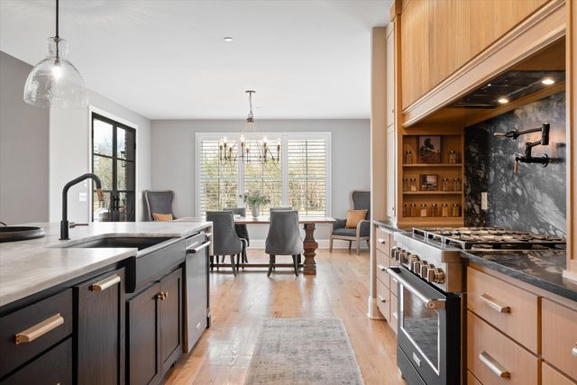 3340 Midland Acres Dr, Bell Buckle, TN 37020