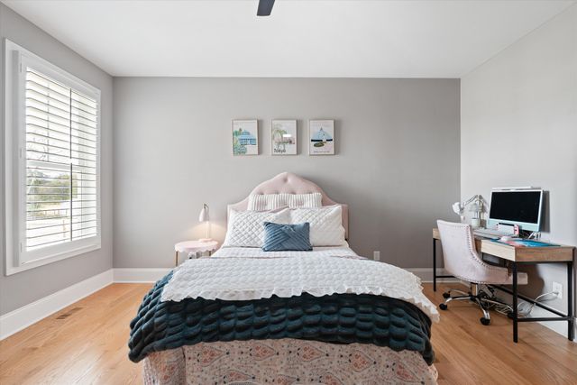 3340 Midland Acres Dr, Bell Buckle, TN 37020