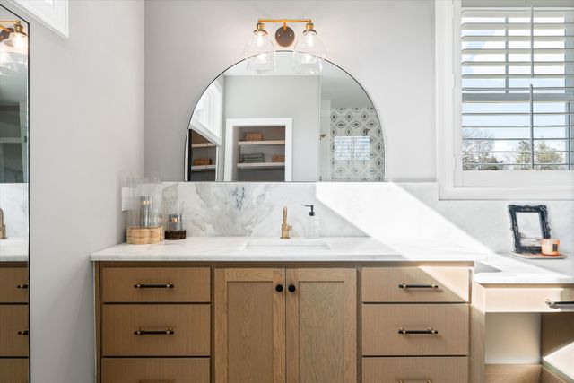 3340 Midland Acres Dr, Bell Buckle, TN 37020