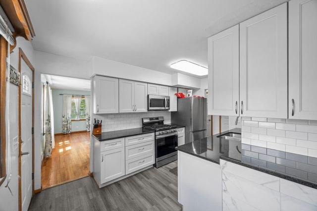 7000 Dallas Road, Brooklyn Center, MN 55430