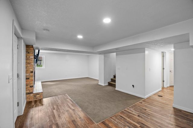 7000 Dallas Road, Brooklyn Center, MN 55430