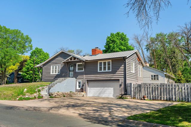 7000 Dallas Road, Brooklyn Center, MN 55430