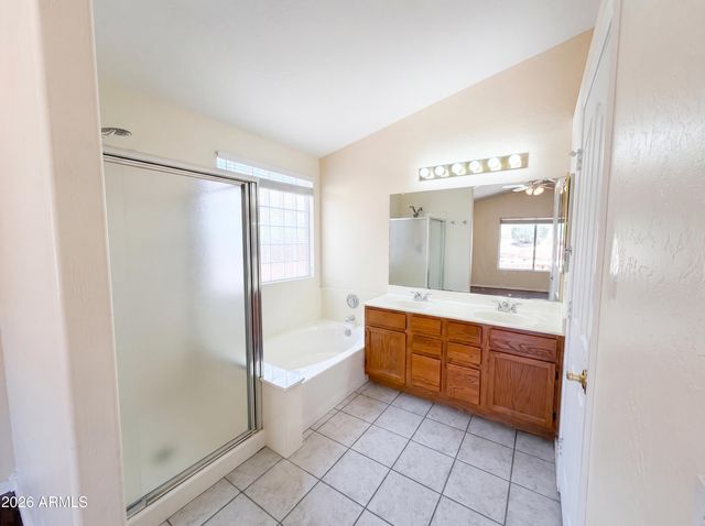 2018 E WINDSONG Drive, Phoenix, AZ 85048