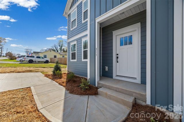 213 Sloan Street, Belmont, NC 28012