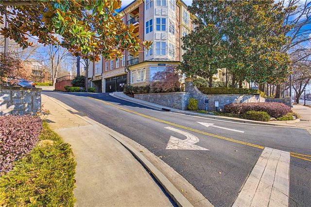 825 Highland NE Lane 1315, Atlanta, GA 30306