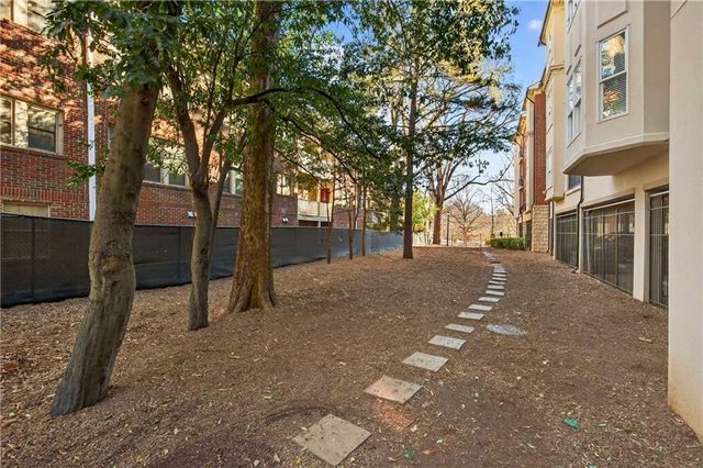 825 Highland NE Lane 1315, Atlanta, GA 30306