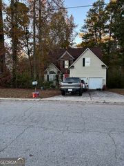 212 Stagecoach Pass, Temple, GA 30179