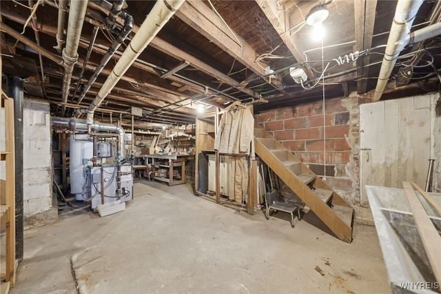 75 Potter Avenue, Orchard Park, NY 14127