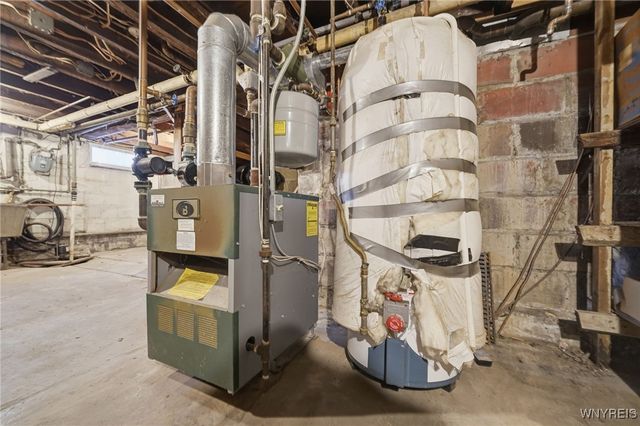 75 Potter Avenue, Orchard Park, NY 14127