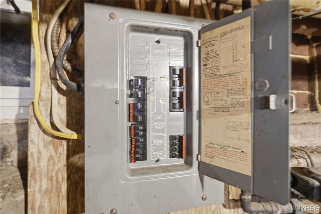 75 Potter Avenue, Orchard Park, NY 14127