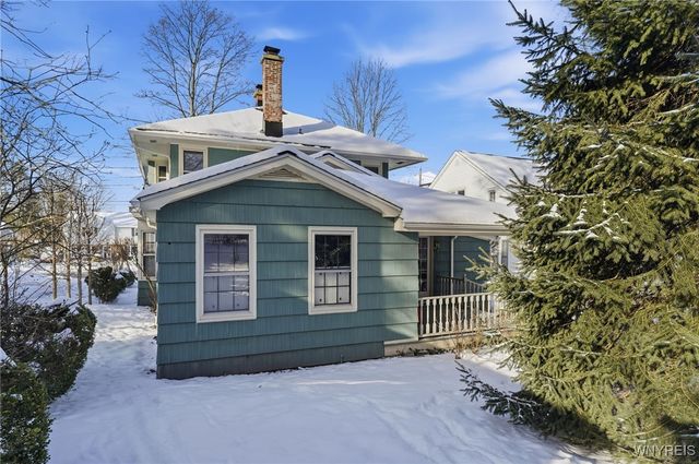 75 Potter Avenue, Orchard Park, NY 14127