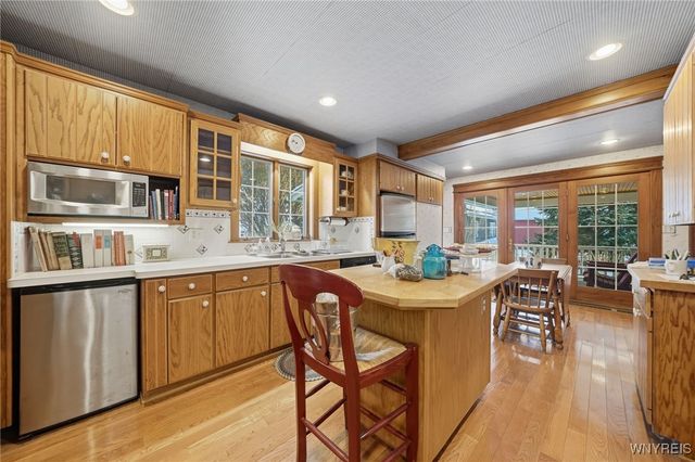 75 Potter Avenue, Orchard Park, NY 14127