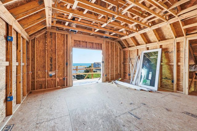 231 Underwood Dr., Garden City Beach, SC 29576
