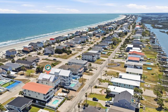 231 Underwood Dr., Garden City Beach, SC 29576