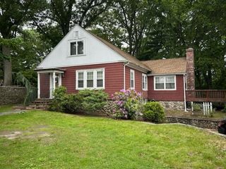 175 Oakland Avenue, Cranston, RI 02910