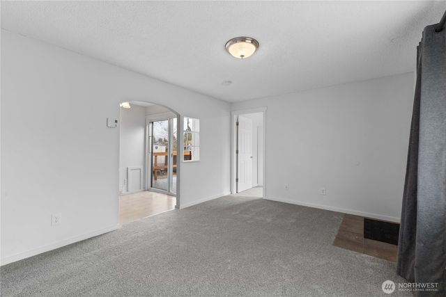 1307 S 80th St, Tacoma, WA 98408