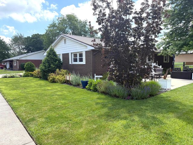 507 Dogwood Drive, Rockville, IN 47872