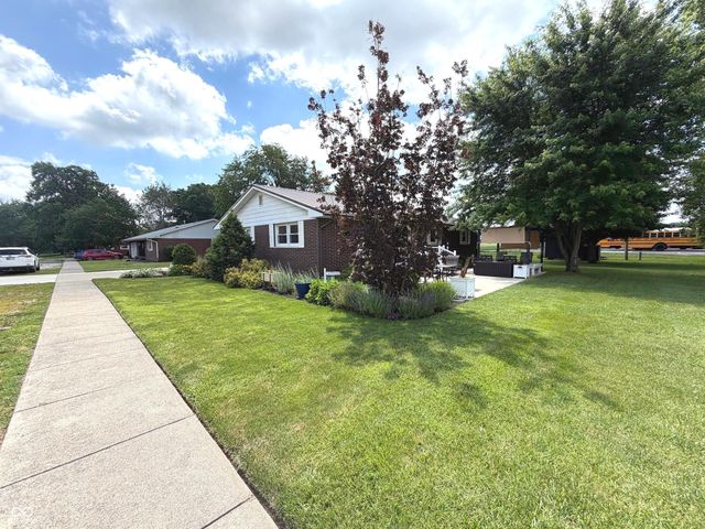 507 Dogwood Drive, Rockville, IN 47872