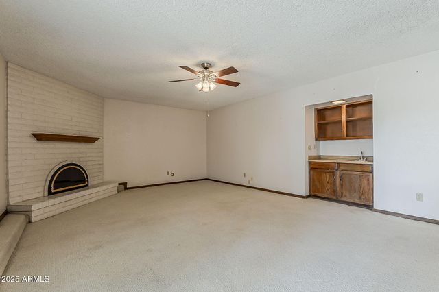 7407 E TURQUOISE Avenue, Scottsdale, AZ 85258