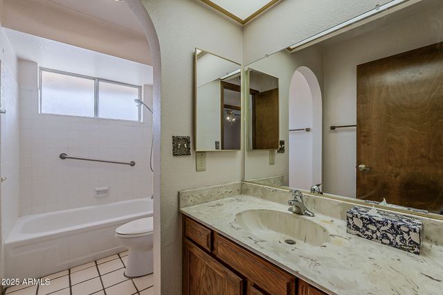 7407 E TURQUOISE Avenue, Scottsdale, AZ 85258