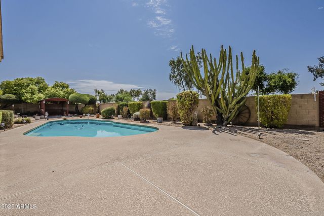 7407 E TURQUOISE Avenue, Scottsdale, AZ 85258