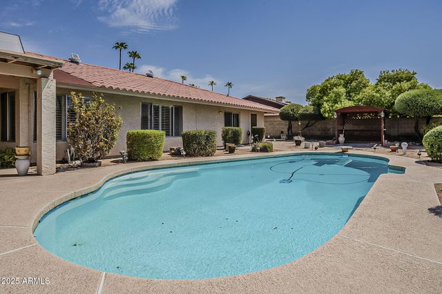 7407 E TURQUOISE Avenue, Scottsdale, AZ 85258