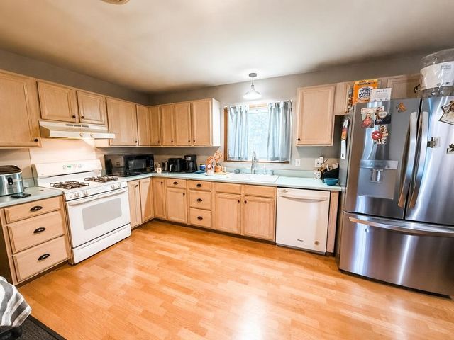 24 Center Street, Auburn, NY 13021