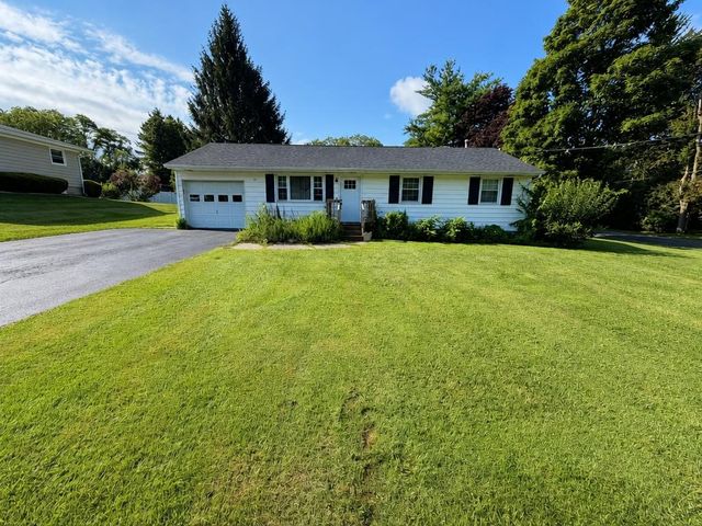 24 Center Street, Auburn, NY 13021