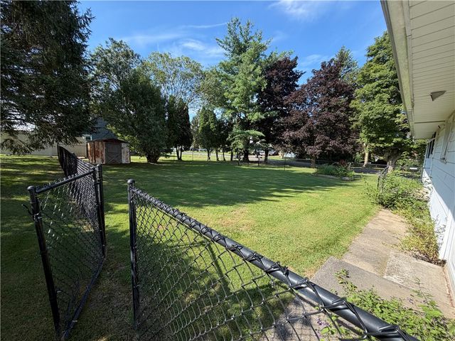 24 Center Street, Auburn, NY 13021