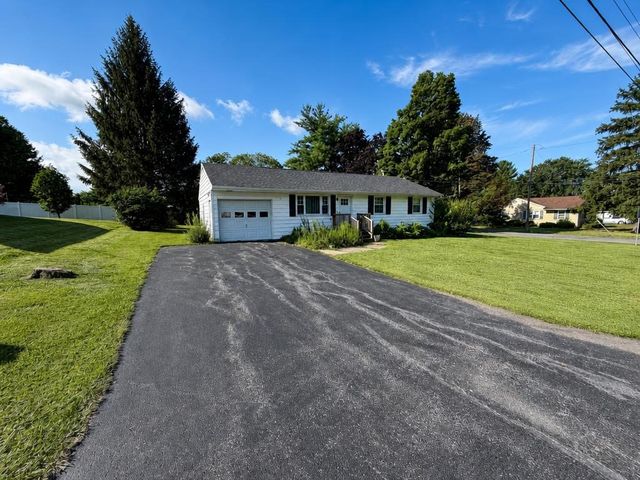 24 Center Street, Auburn, NY 13021