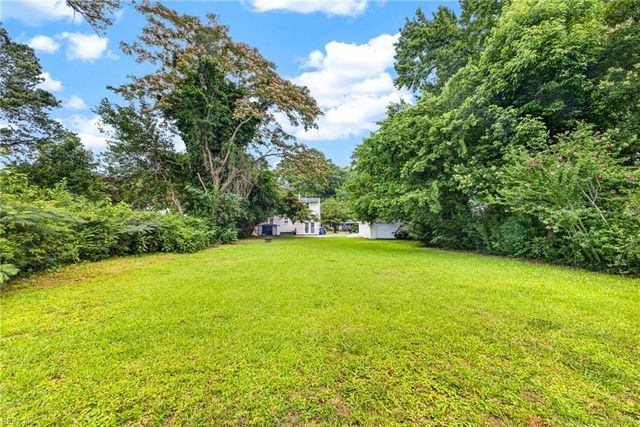 953 Burksdale RD, Norfolk, VA 23518