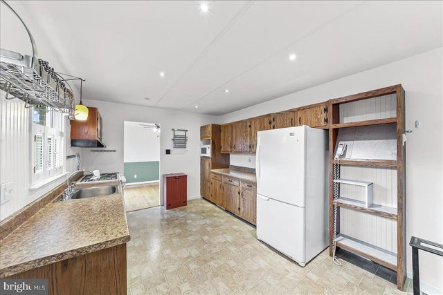 206 WERDEN DR, New Castle, DE 19720