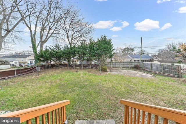 206 WERDEN DR, New Castle, DE 19720