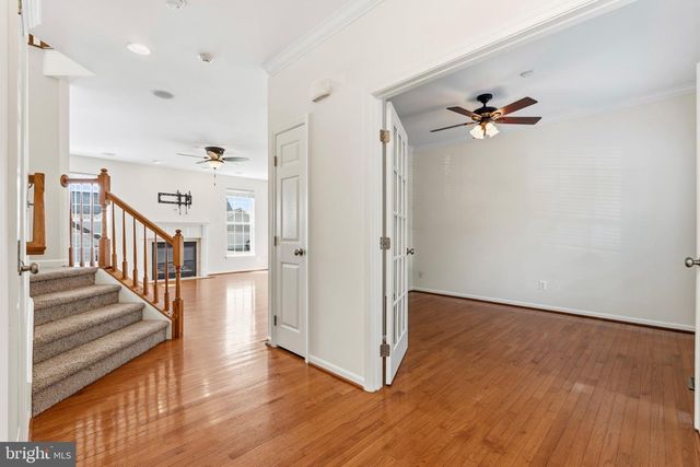 2440 FIVE FATHOM CIR, Woodbridge, VA 22191