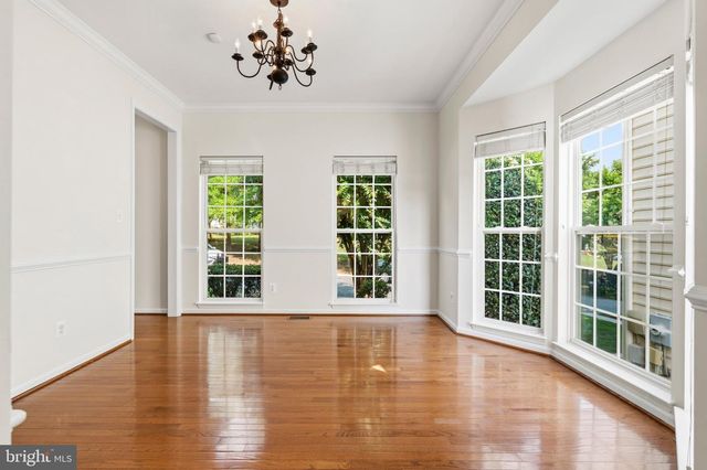 2440 FIVE FATHOM CIR, Woodbridge, VA 22191