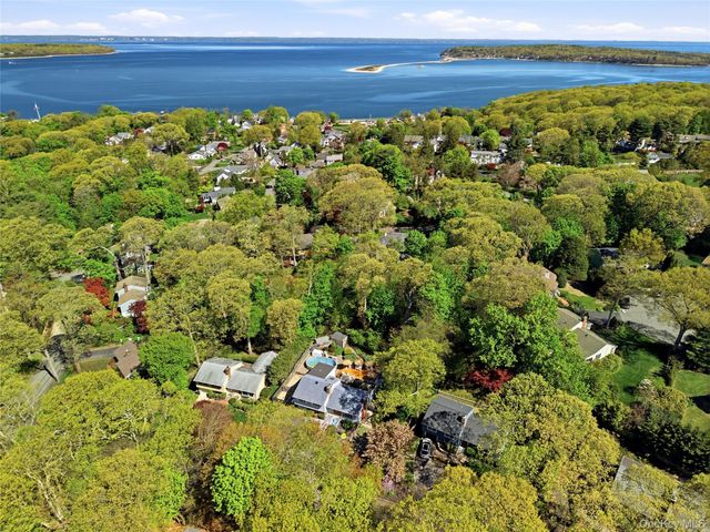 16 Dale Road, Huntington, NY 11743