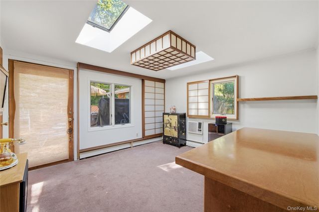 16 Dale Road, Huntington, NY 11743