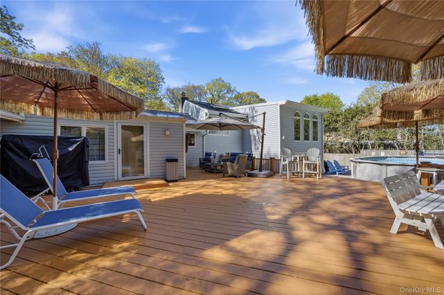 16 Dale Road, Huntington, NY 11743