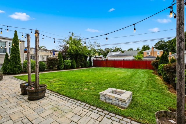 3634 N Pontiac Avenue, Chicago, IL 60634