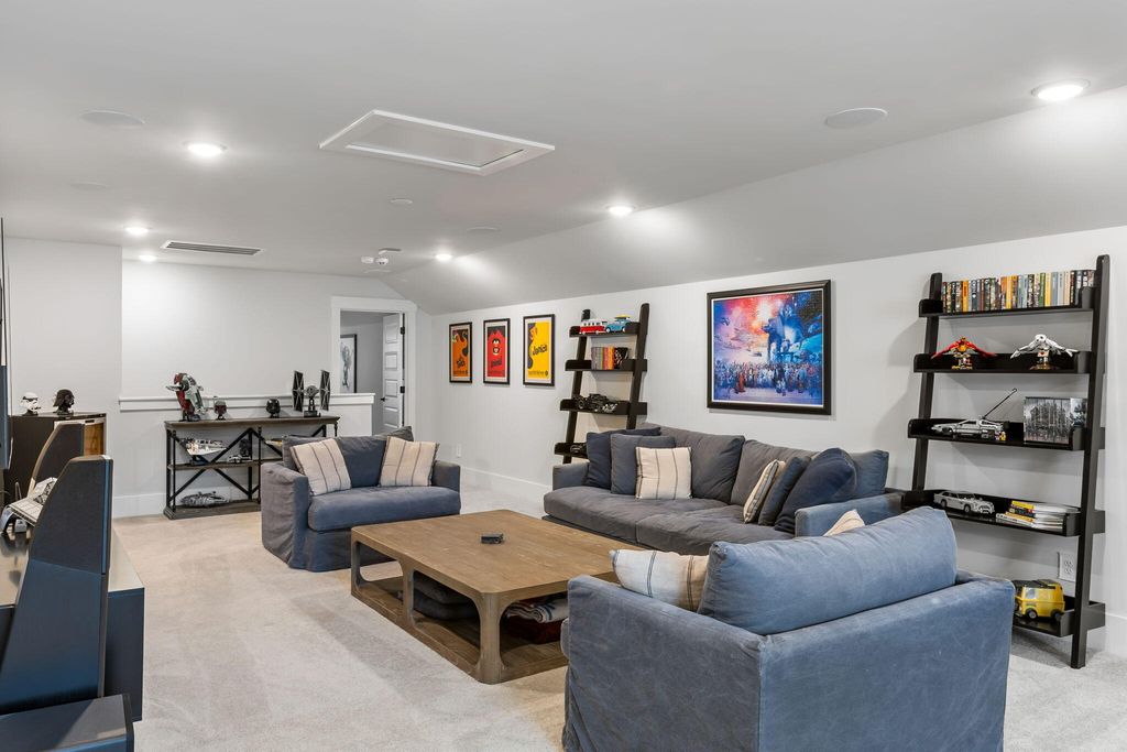 Image 21 of property listing at 4345 Hugh Bennett Drive, Johns Island, SC 29455