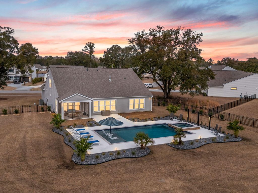 Image 30 of property listing at 4345 Hugh Bennett Drive, Johns Island, SC 29455