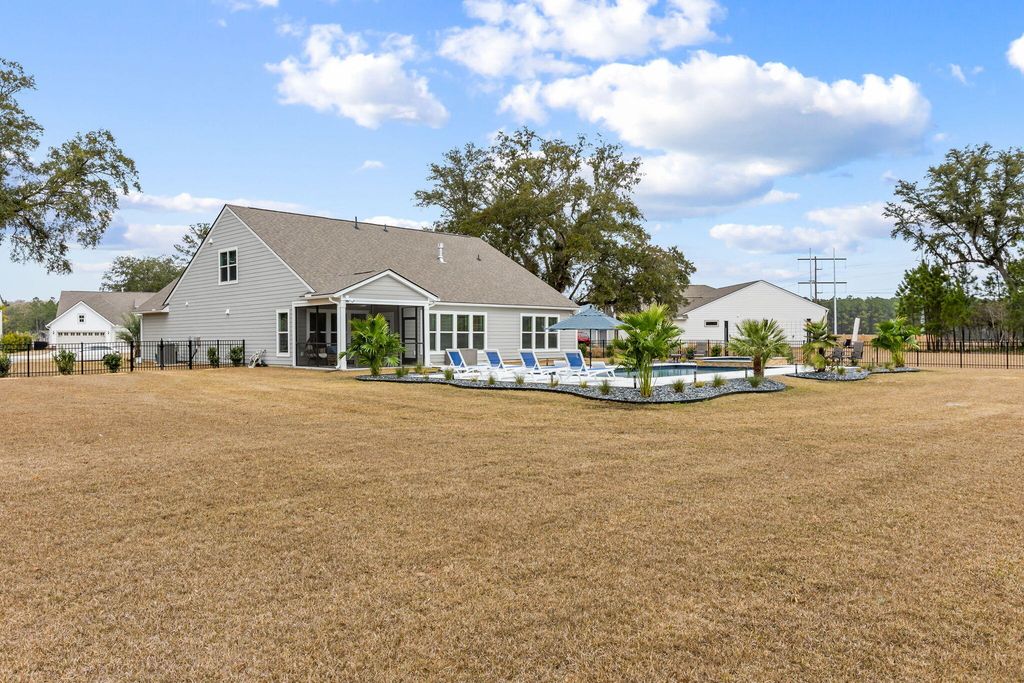 Image 35 of property listing at 4345 Hugh Bennett Drive, Johns Island, SC 29455