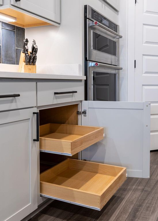 Image 6 of property listing at 4345 Hugh Bennett Drive, Johns Island, SC 29455