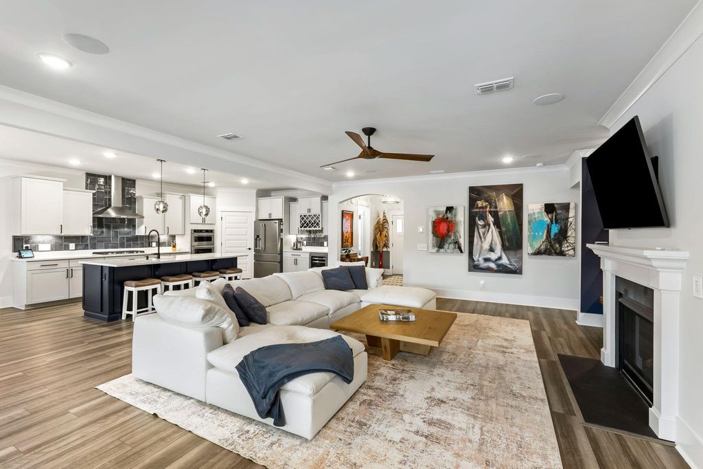 Image 8 of property listing at 4345 Hugh Bennett Drive, Johns Island, SC 29455