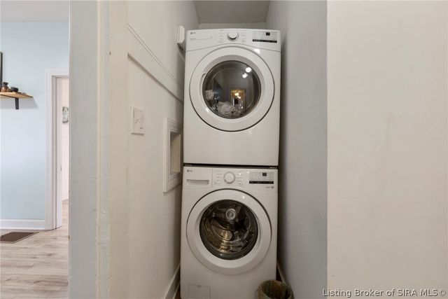 1118 E Spring Street, New Albany, IN 47150