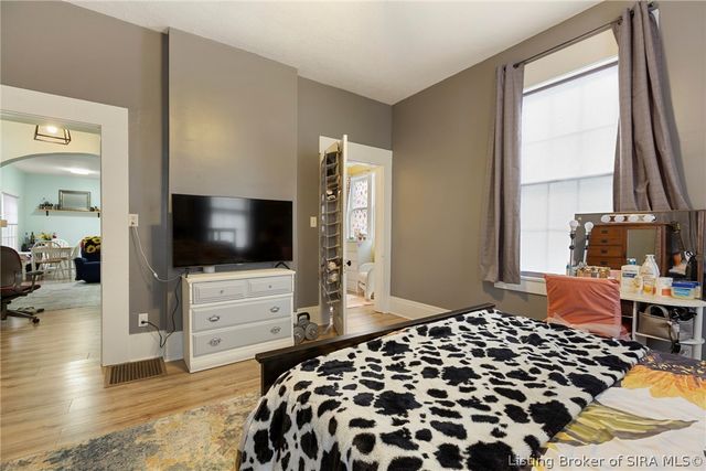 1118 E Spring Street, New Albany, IN 47150