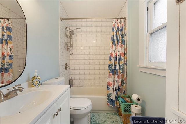 1118 E Spring Street, New Albany, IN 47150