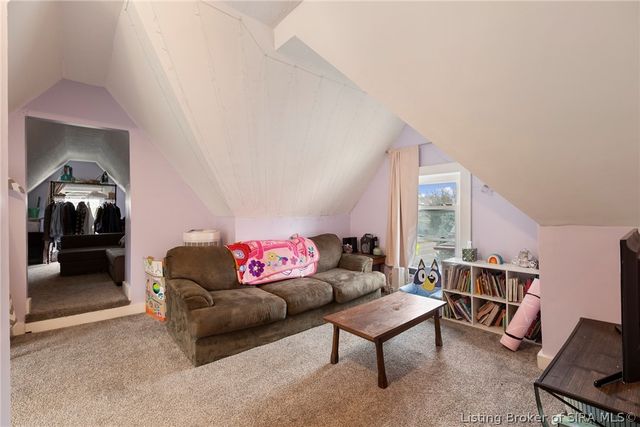 1118 E Spring Street, New Albany, IN 47150