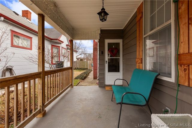 1118 E Spring Street, New Albany, IN 47150