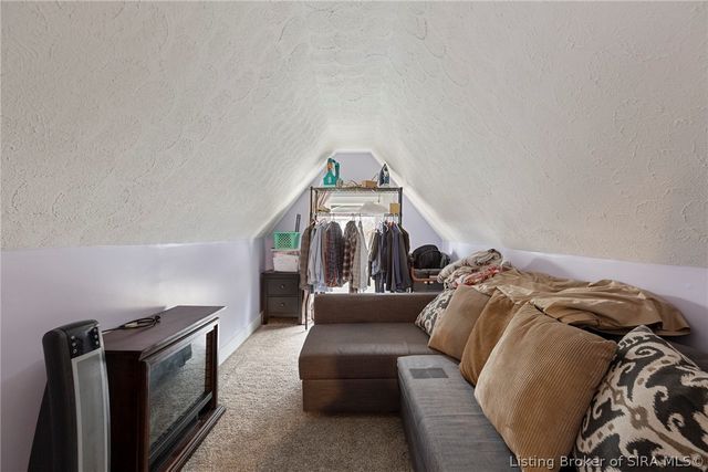 1118 E Spring Street, New Albany, IN 47150